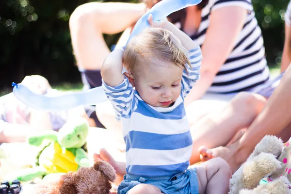 toddler portrait by deannaalys