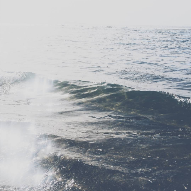 waves-phonephotography-deannaalys